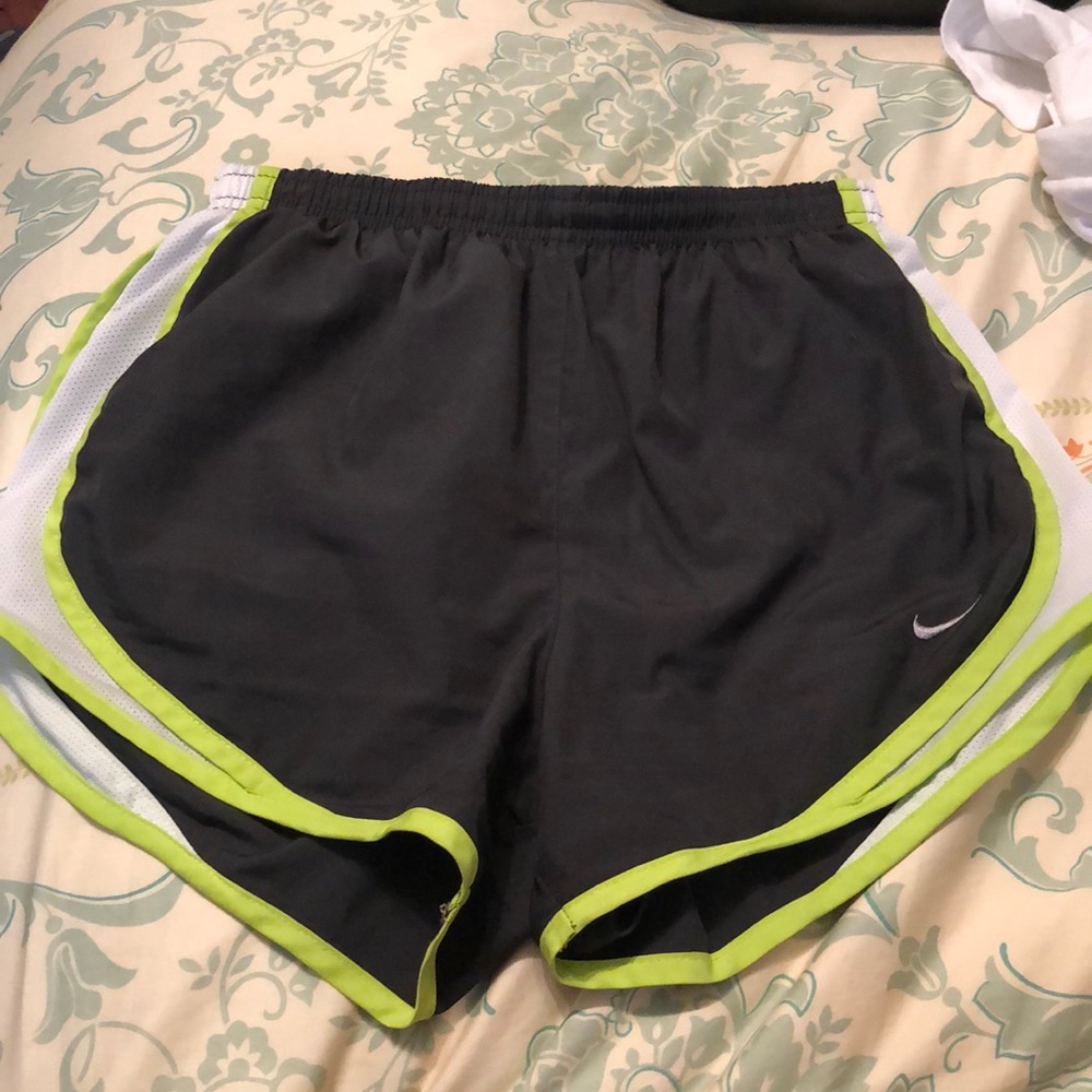 Nike shorts size small